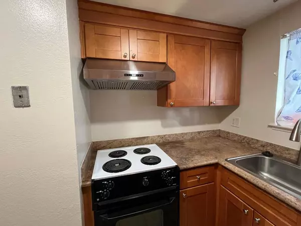 Santa Clara, CA 95050,2201 Monroe ST #605