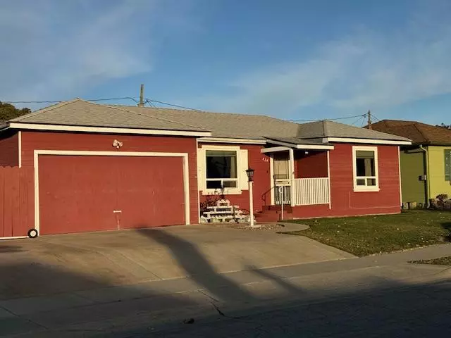 424 Boeing AVE, Salinas, CA 93906