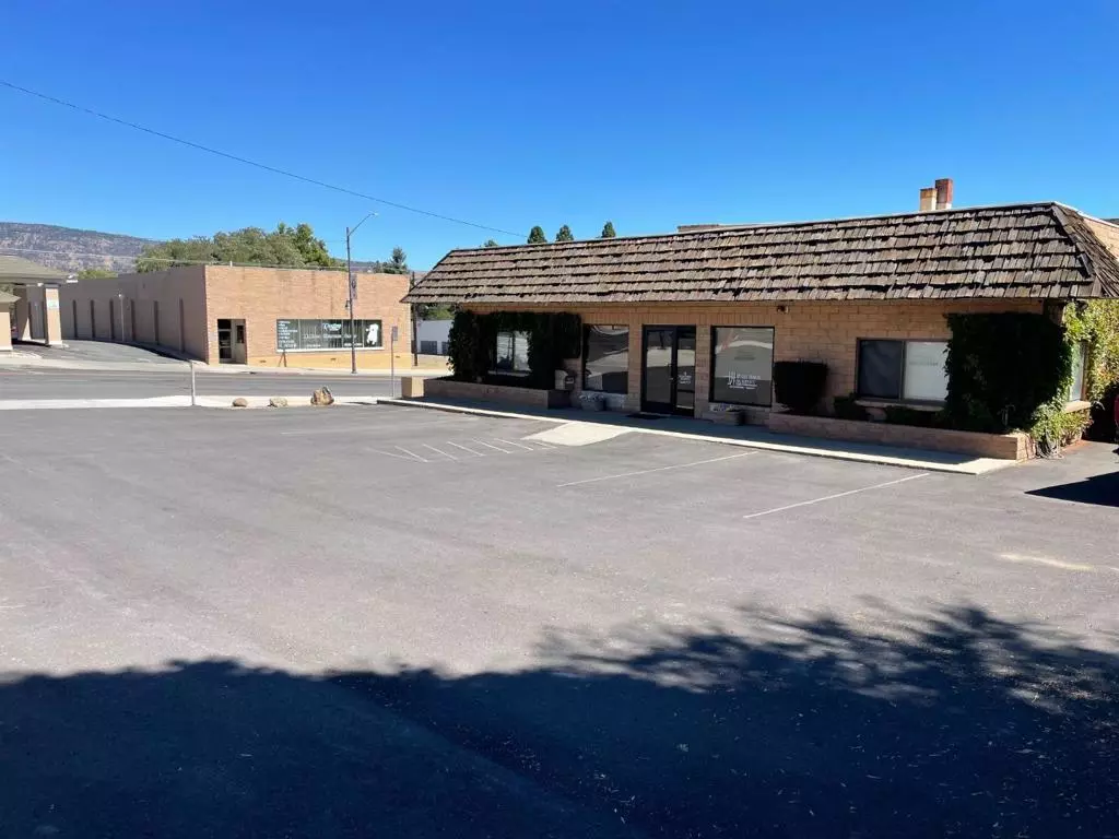 Susanville, CA 96130,900 Main ST #1