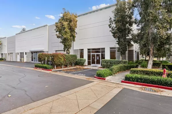 Fremont, CA 94539,837 Corporate WAY