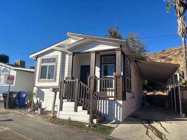 Canyon Country, CA 91387,18035 Soledad Canyon RD