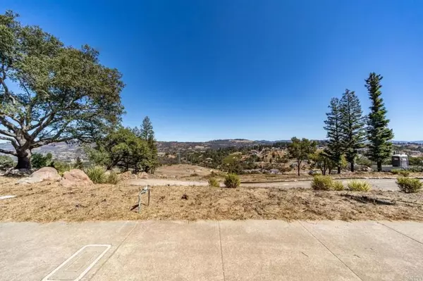 Santa Rosa, CA 95403,3824 Skyfarm DR