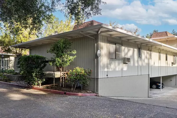 Los Altos, CA 94022,1070 Mercedes AVE #10