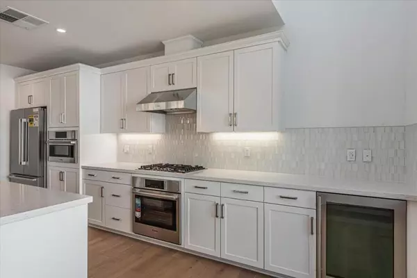 Los Gatos, CA 95032,13114 Sepulveda CIR