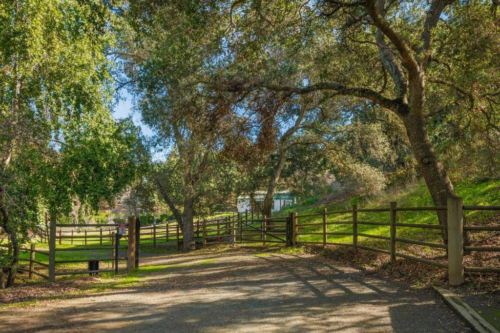 Saratoga, CA 95070,13398 Pierce RD