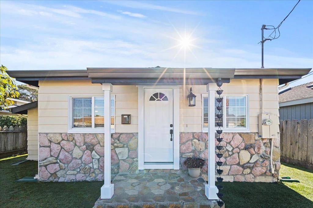 720 Amador AVE, Seaside, CA 93955