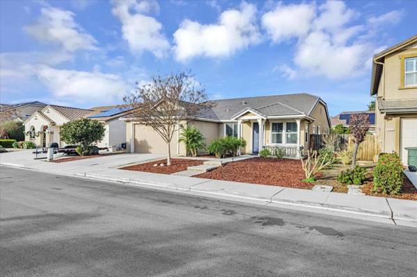 910 Verissimo CT, Hollister, CA 95023