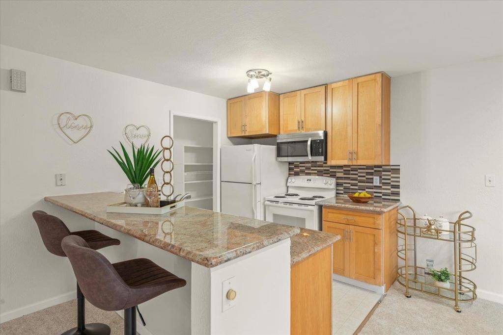 San Ramon, CA 94583,9085 Alcosta BLVD #377