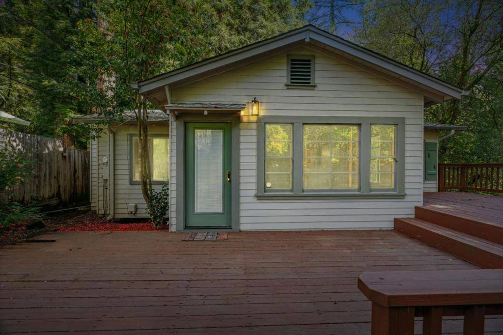 Boulder Creek, CA 95006,300 More DR