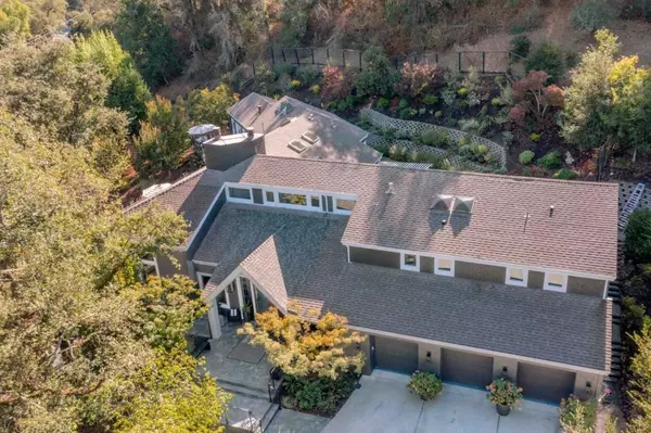 Portola Valley, CA 94028,5 Oak Forest CT