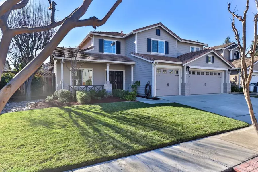 1416 Swallow LN, Gilroy, CA 95020