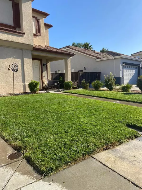 Manteca, CA 95337,1663 Star Tulip ST