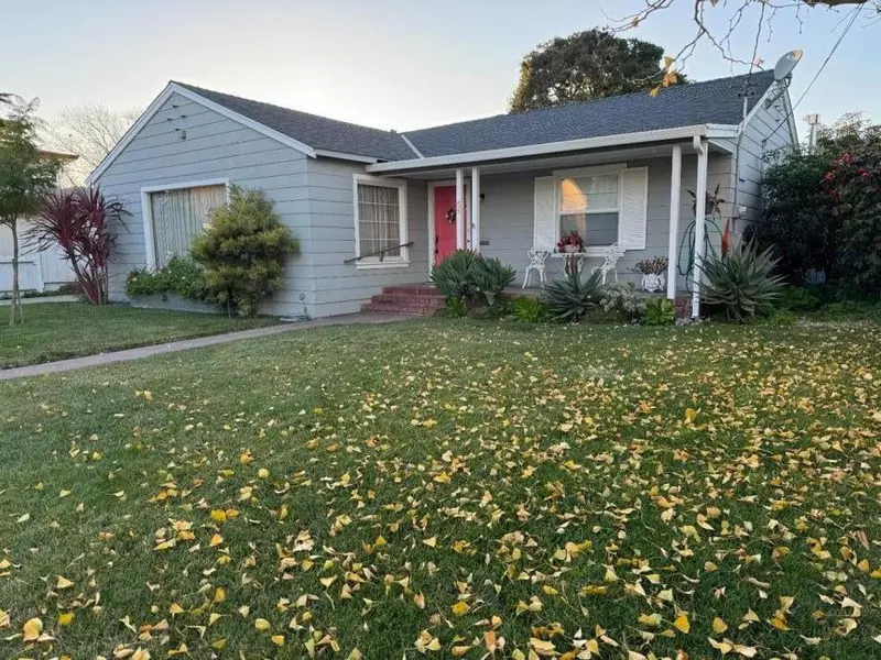 54 San Carlos Drive DR, Salinas, CA 93901