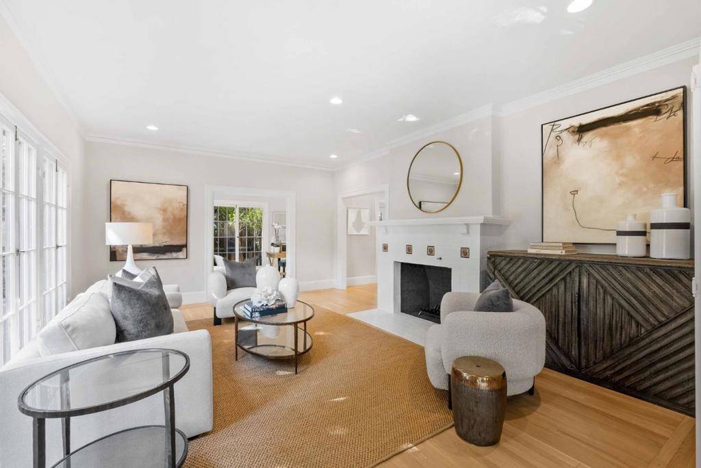 Palo Alto, CA 94301,631 Coleridge AVE
