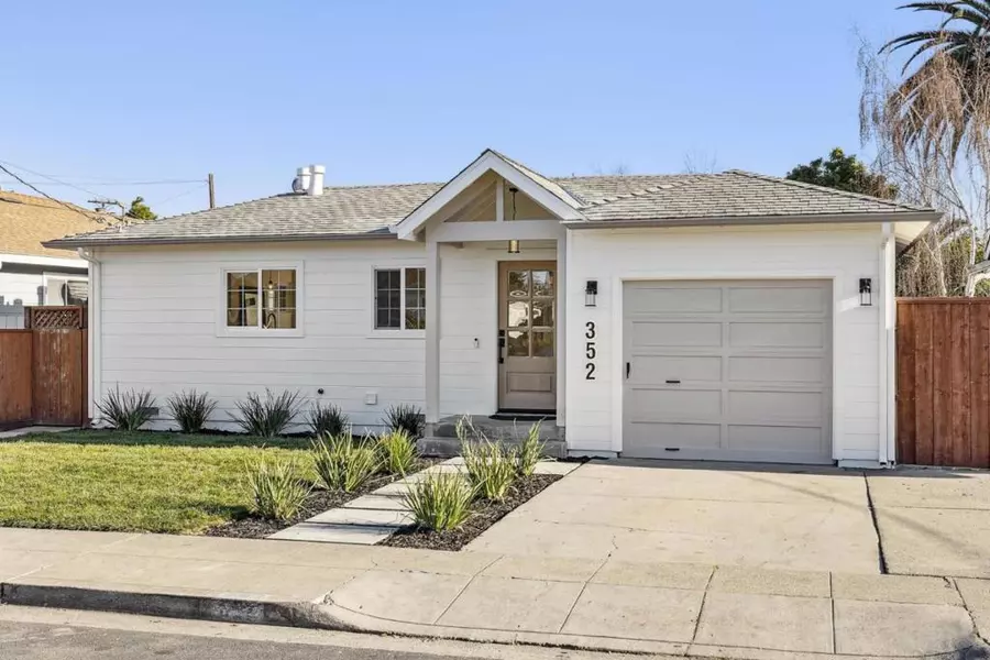 352 B ST, Redwood City, CA 94063