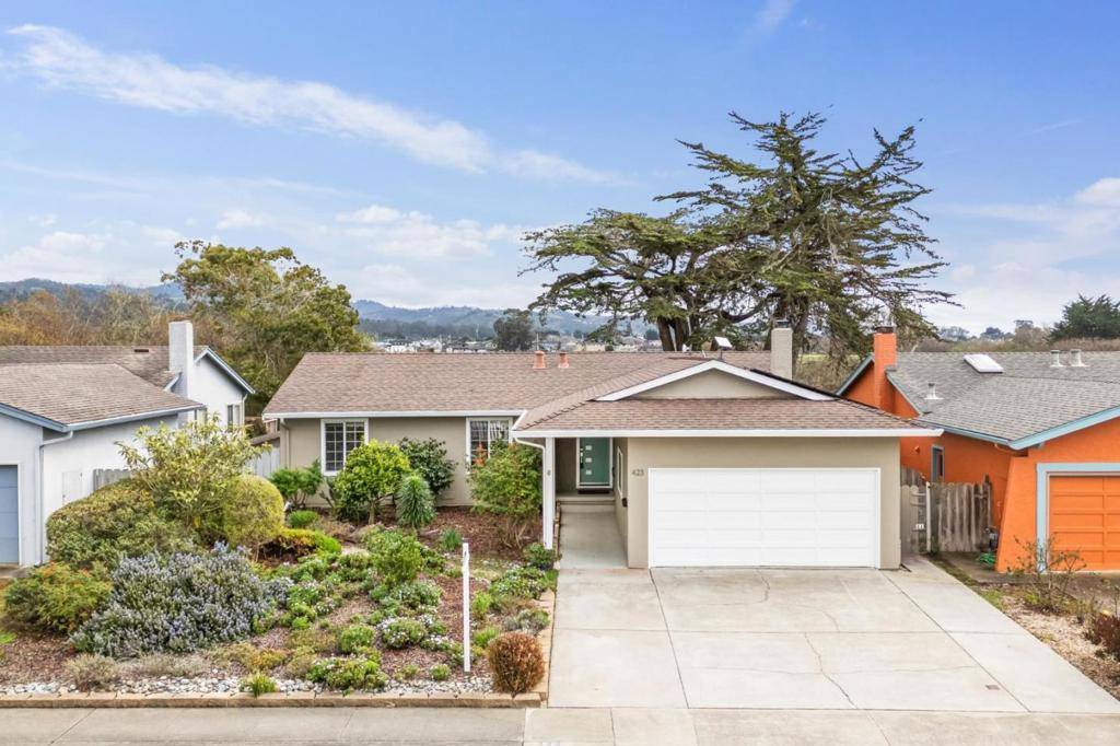 423 Kehoe AVE, Half Moon Bay, CA 94019