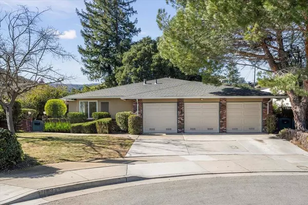 Cupertino, CA 95014,10313 Degas CT