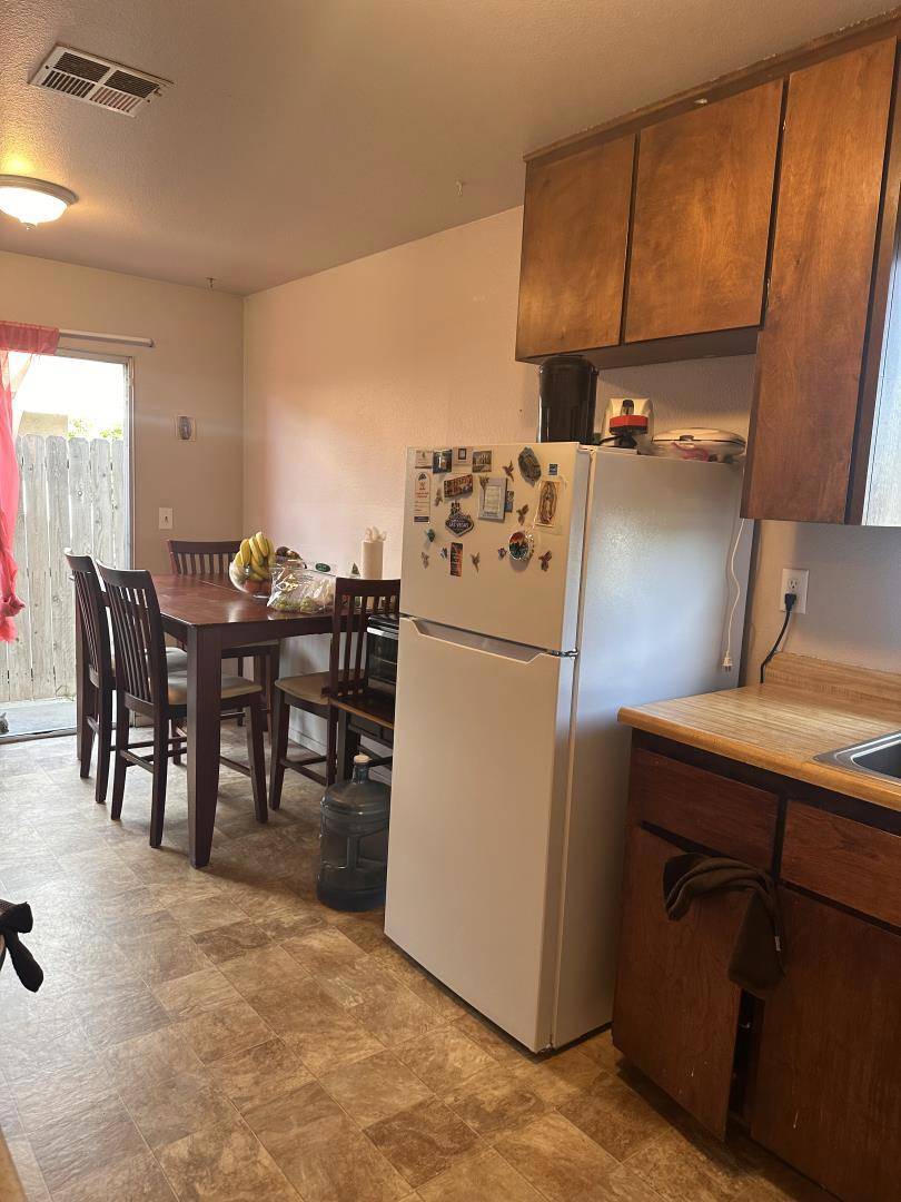 Greenfield, CA 93927,405 Primavera CT
