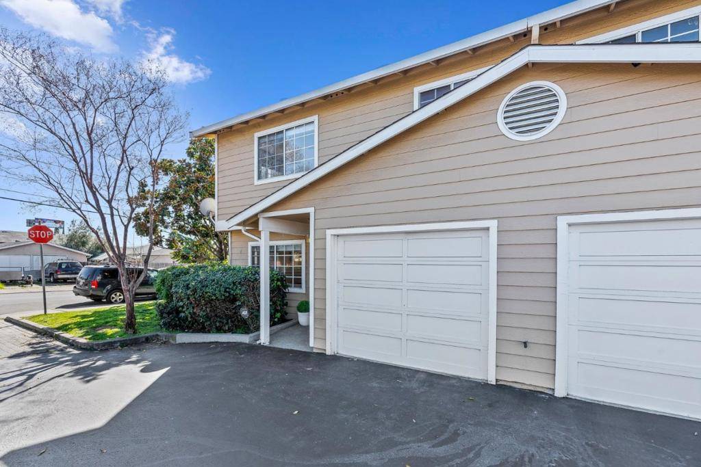 Hayward, CA 94541,305 Lansing WAY #1