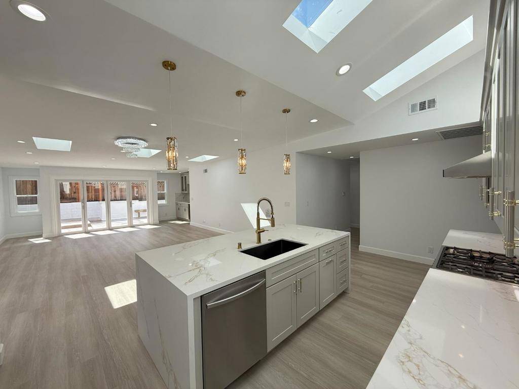 2552 Castleton DR, San Jose, CA 95148
