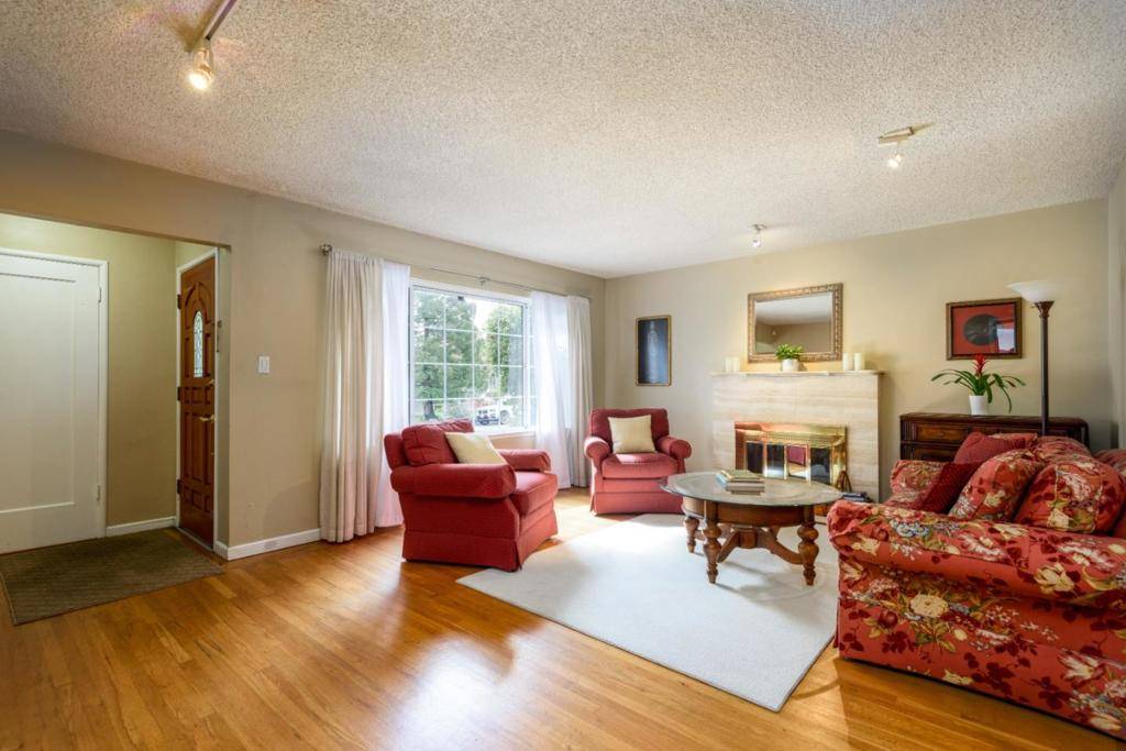 San Carlos, CA 94070,2080 Arroyo AVE
