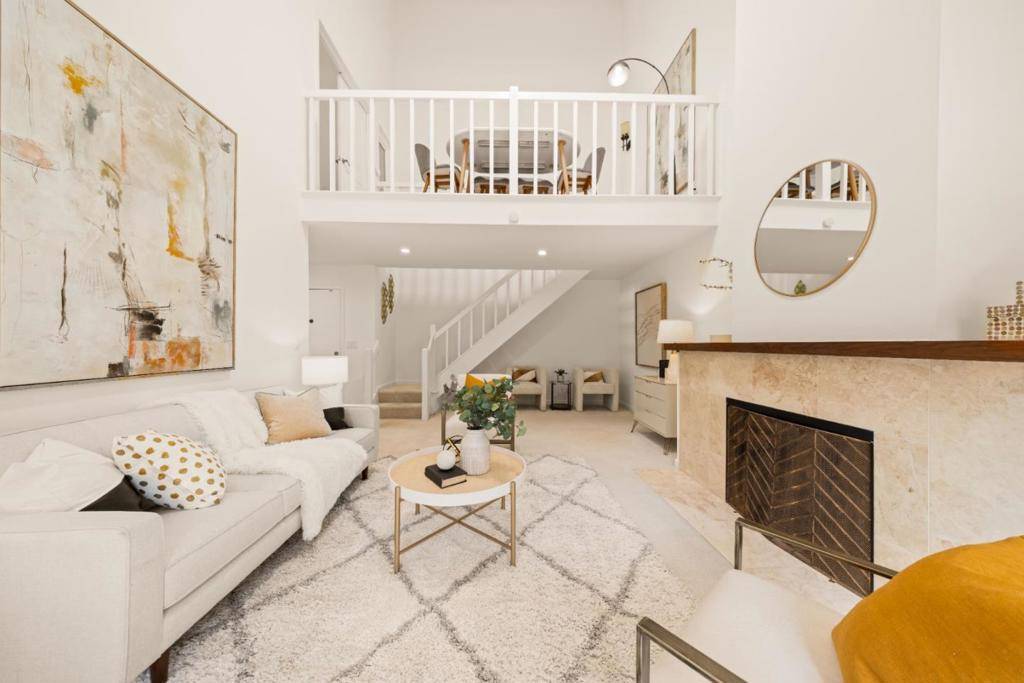 Mountain View, CA 94043,1963 Rock ST #26