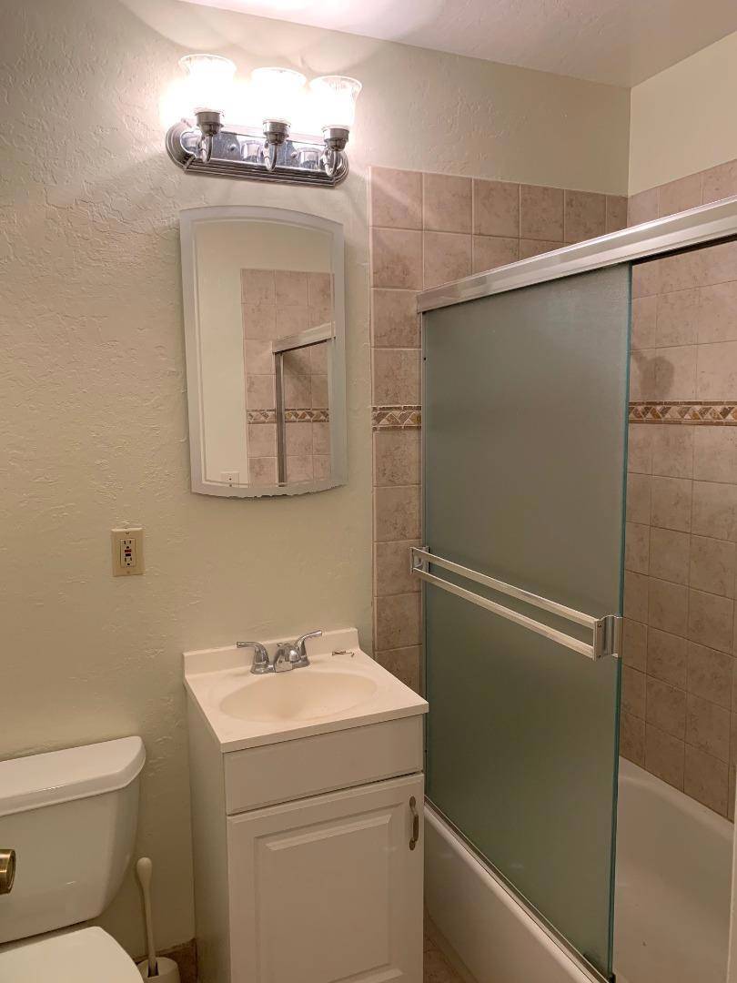 Santa Clara, CA 95051,Brookdale DR