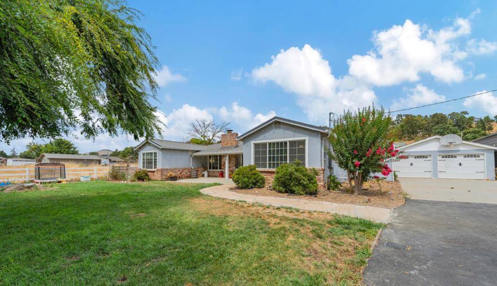 10810 New AVE, Gilroy, CA 95020