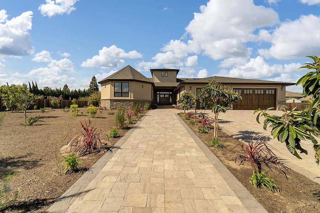 San Martin, CA 95046,475 E Middle AVE