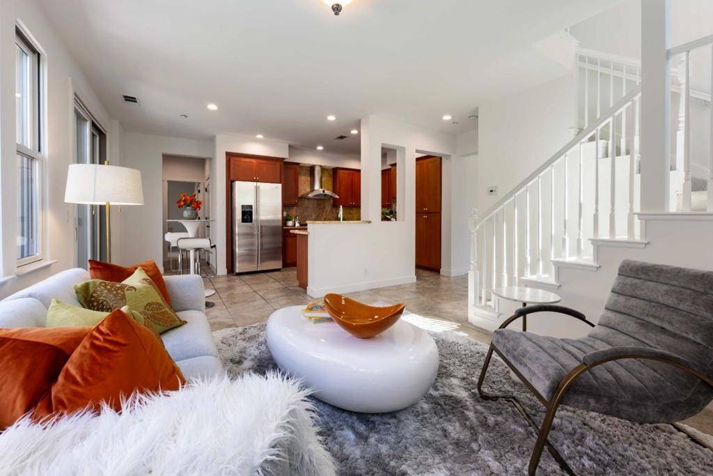 Sunnyvale, CA 94087,1289 Pome AVE