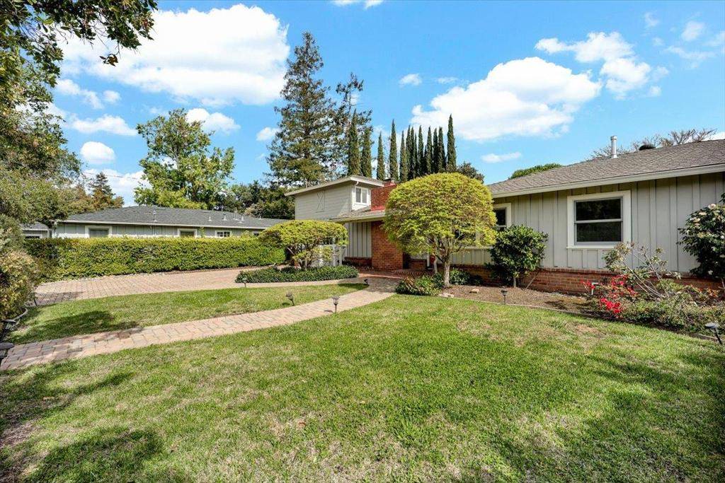 Palo Alto, CA 94306,963 Shauna LN