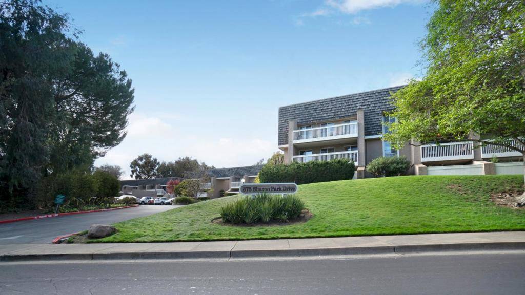 675 Sharon Park DR #130, Menlo Park, CA 94025
