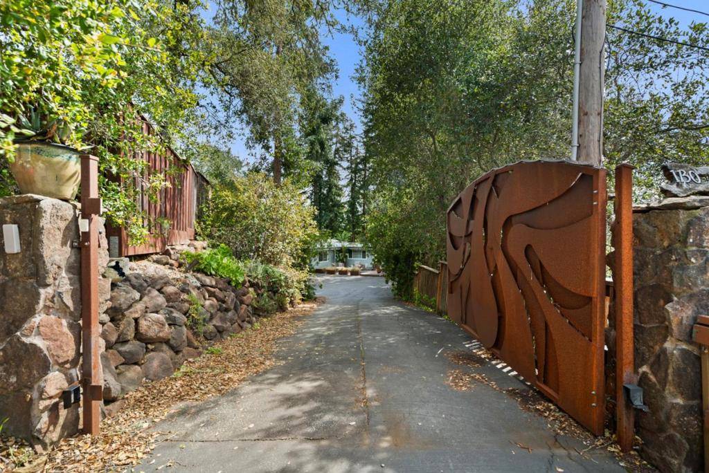 Boulder Creek, CA 95006,1130 Rebecca DR