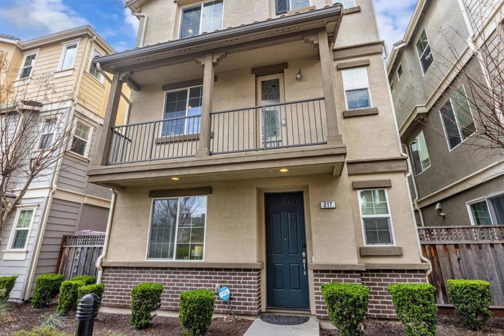 217 Catherine PL, Hayward, CA 94544