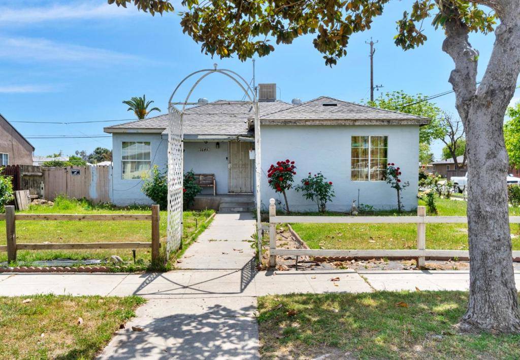 1645 W Fountain WAY, Fresno, CA 93705