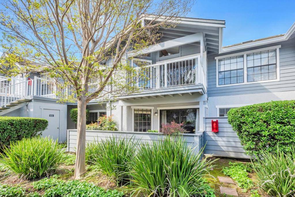 1689 Via Laguna #7, San Mateo, CA 94404