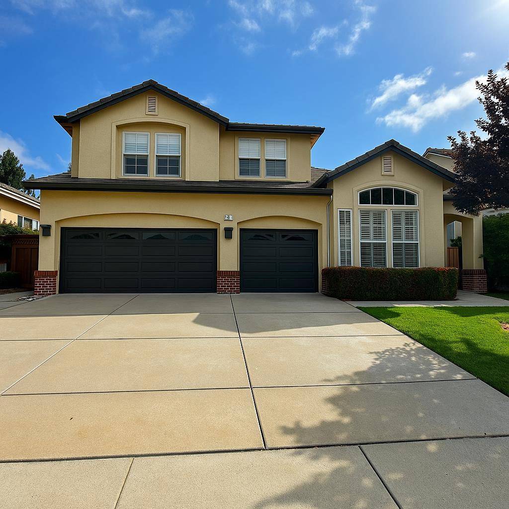 Gilroy, CA 95020,1651 Valley Oaks DR