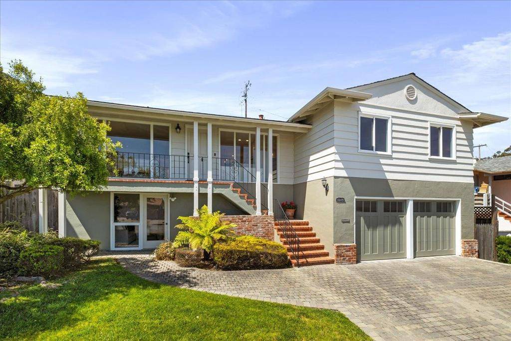 1049 Crestview DR, Millbrae, CA 94030