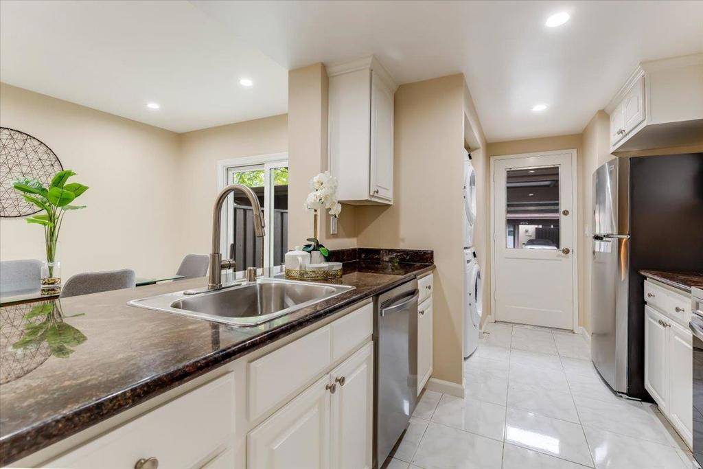 Campbell, CA 95008,4938 Poplar TER