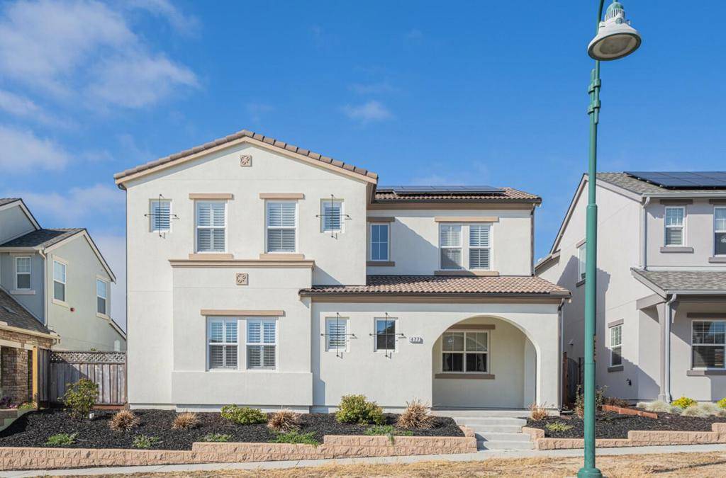 Marina, CA 93933,477 Marina Heights DR