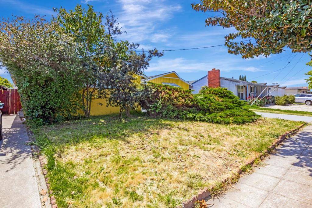 Hayward, CA 94544,1390 Roosevelt AVE