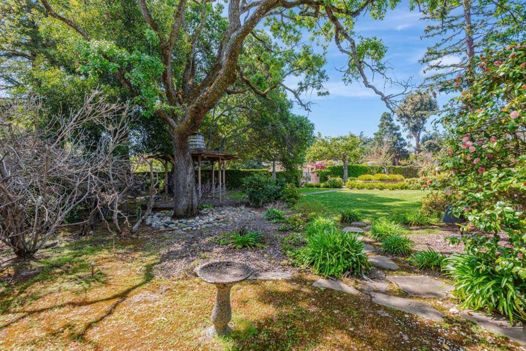 Hillsborough, CA 94010,280 Uplands DR