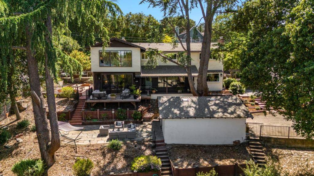 Los Altos, CA 94024,1670 Whitham AVE