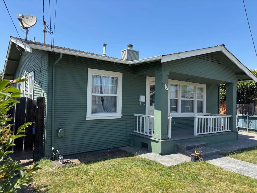 Watsonville, CA 95076,515 Mckenzie AVE