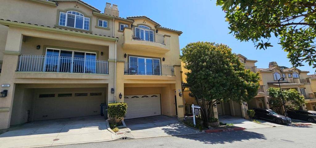 811 La Montagne PL, South San Francisco, CA 94080