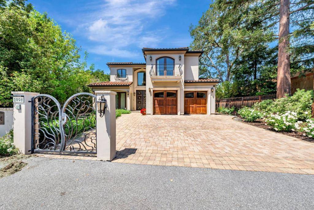 1998 Camino A Los Cerros, Menlo Park, CA 94025