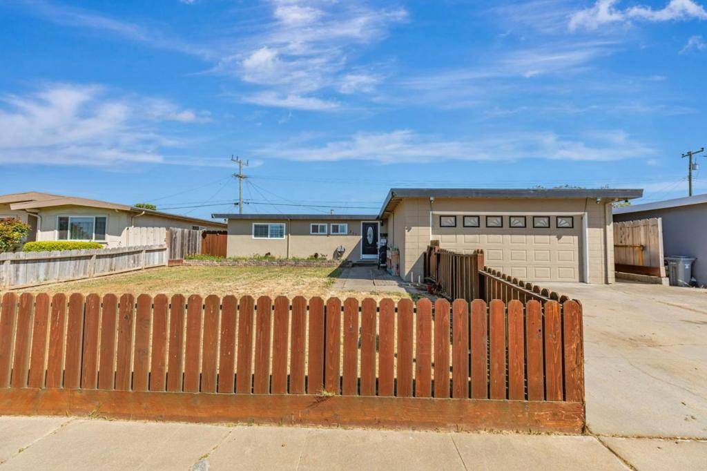 317 Navajo DR, Salinas, CA 93906