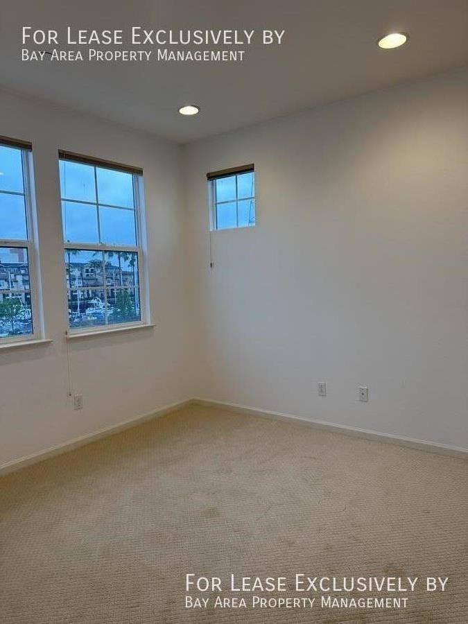 Redwood City, CA 94063,654 Sea Anchor DR #2308