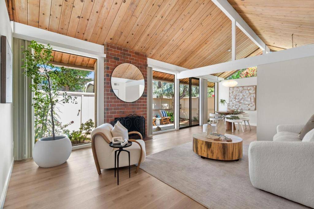 Sunnyvale, CA 94087,855 Brookline DR #H