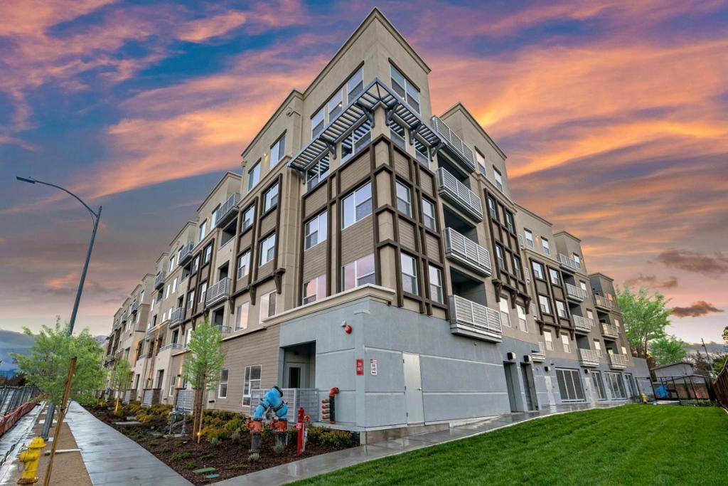 San Jose, CA 95125,1853 Almaden RD #214